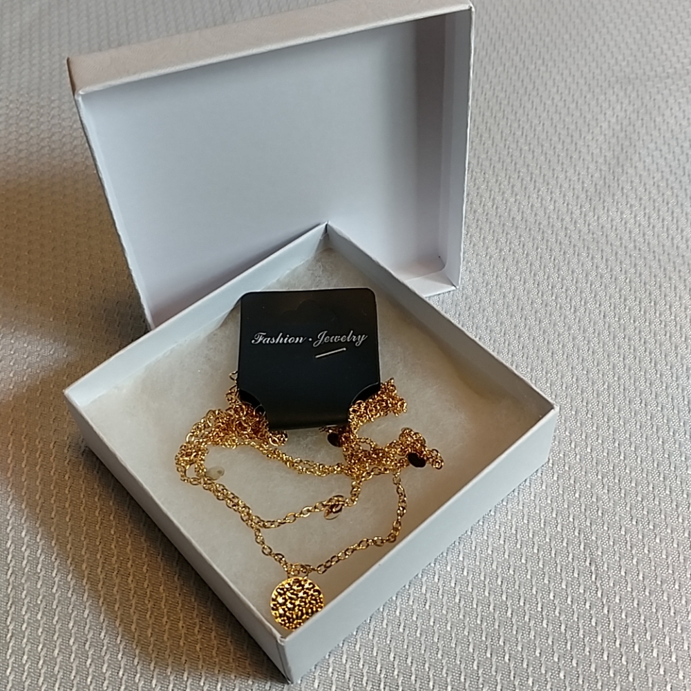 Beautiful Four Strand Gold Color Necklace - Picture 2 of 2